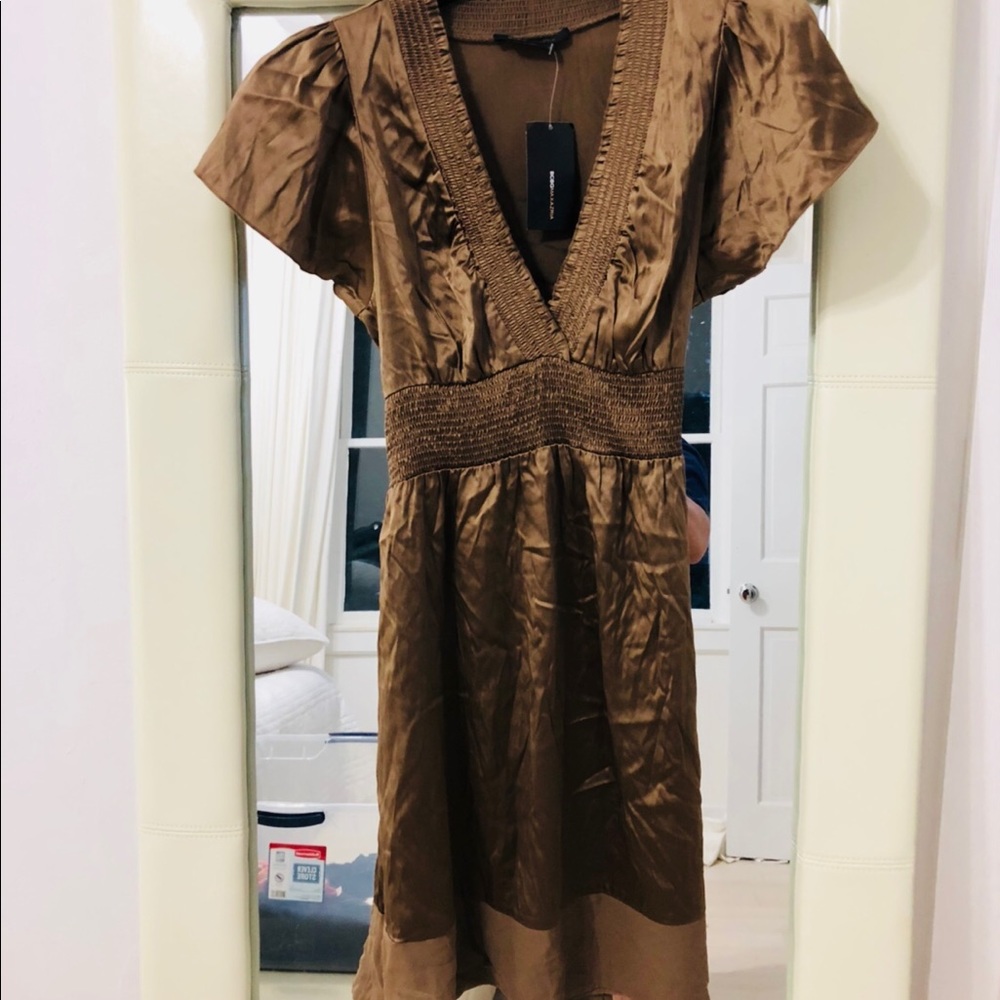 Beautiful summer dress. Never used. - Picture 3 of 7